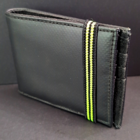 Aeropostale N/Y Black Bi-fold Wallet with Elastic Strap. - Picture 2 of 6
